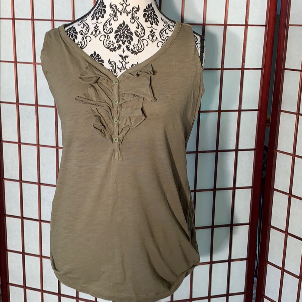 Eddie Bauer medium tank